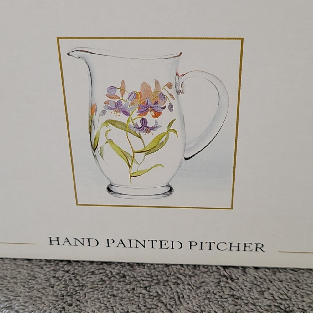 Beautiful Hand Painted Pitcher!!! - Picture 10 of 11